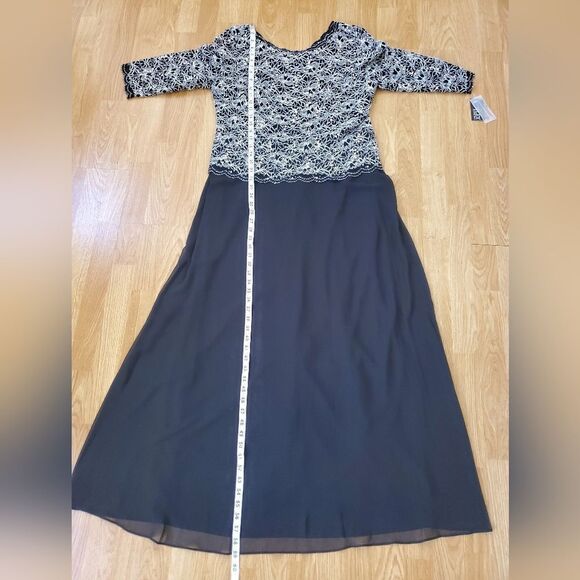 ALEX EVENINGS | Sequin Lace Bodice Chiffon Gown - [size 16, black/silver] - Picture 10 of 12